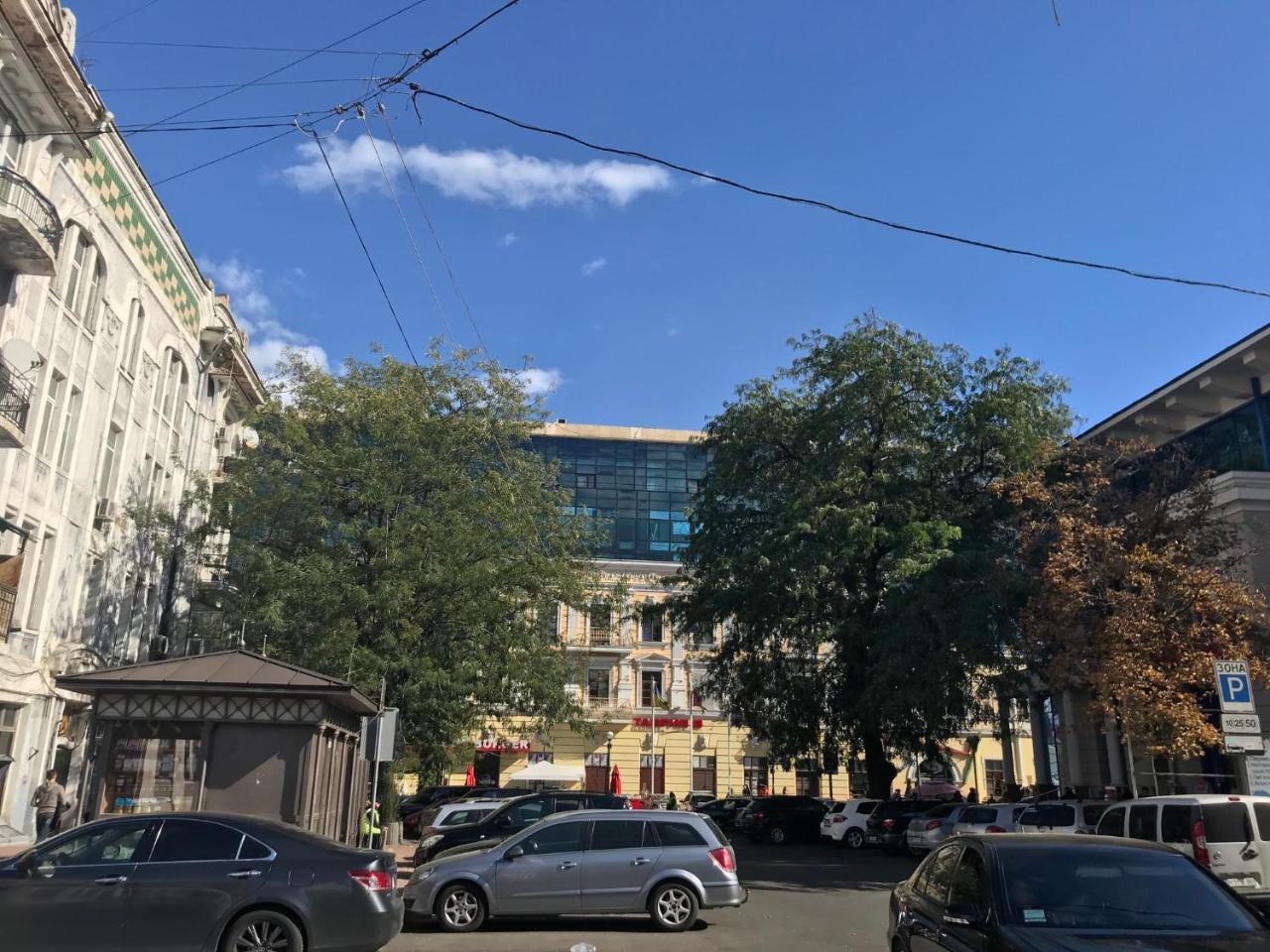 Адмирал хостел Одесса Экстерьер фото